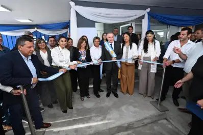 Jaldo inauguró el Centro Educativo de Jóvenes y Adultos de Aguilares