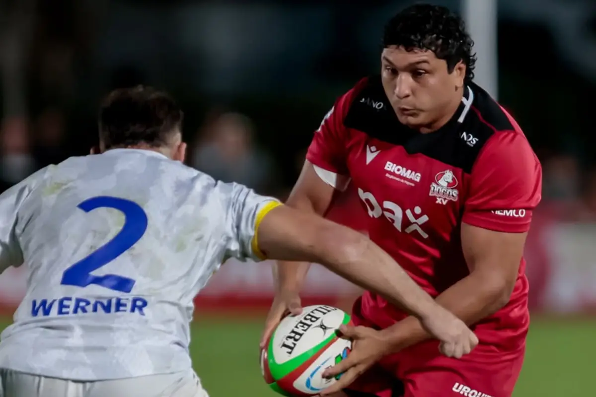 Juan Greising Revol es una de las figuras de Dogos.