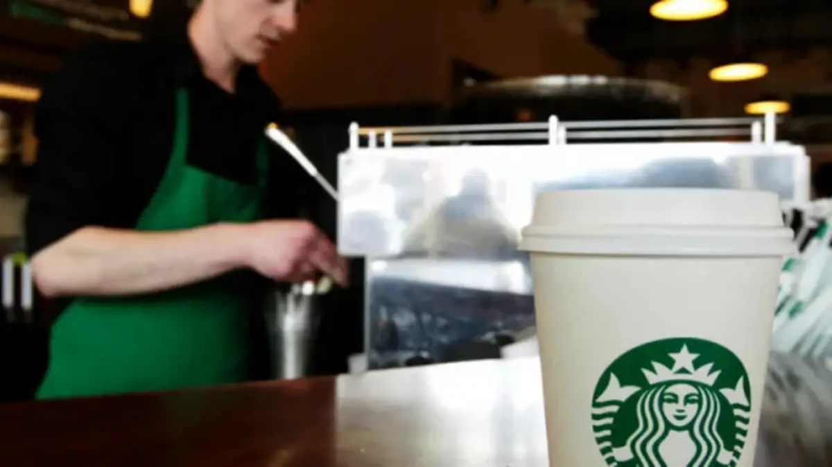 La Corte Suprema rechazó una demanda contra Starbucks por un robo a mano armada en un local de Belgrano