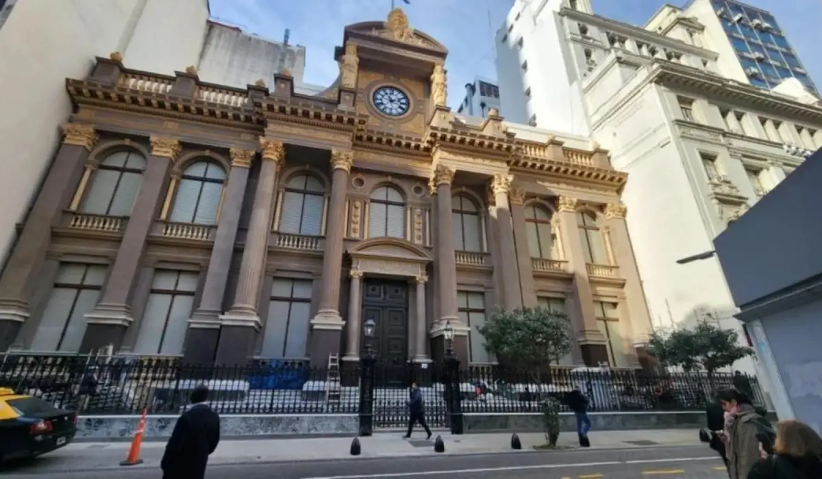 INFLACIÓN. Analistas consultados por el Banco Central ajustaron sus proyecciones.