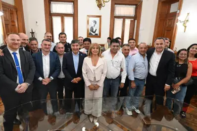 Provincia y trabajadores del Subsidio de Salud sellaron un nuevo acuerdo salarial