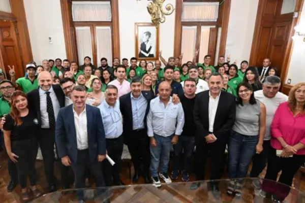 Acuerdo salarial: el Gobierno provincial y ATE firmaron una suba del 11% al básico