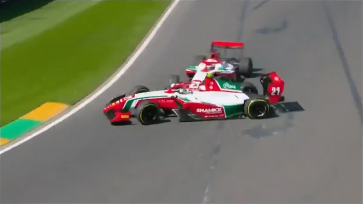 FUERTE CHOQUE. Los compañeros de equipo James Wharton y Louis Sharp protagonizaron un duro accidente en la carrera sprint de Fórmula 3