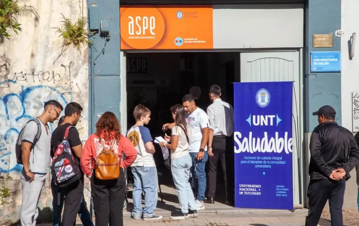GUÍA RÁPIDA. El trámite de afiliación se realiza en el centro de San Miguel de Tucumán. / MEDIOS UNT