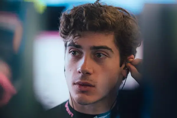 Colapinto vuelve a pista en la Fórmula 1: horarios y TV del GP de Australia