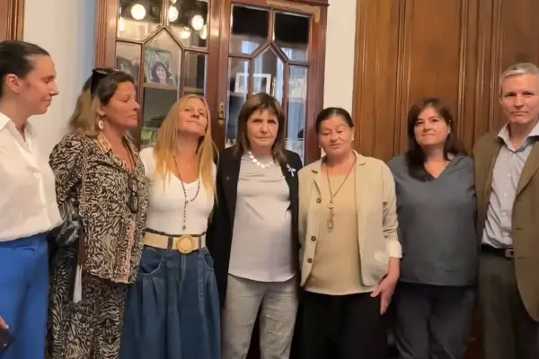 Patricia Bullrich se reunió con la familia de Germán Giuliani, el abogado argentino detenido en Venezuela