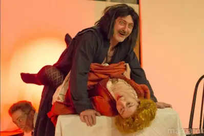 Vuelve “Tartufo”, uno de esos hipócritas infaltables en todas las épocas