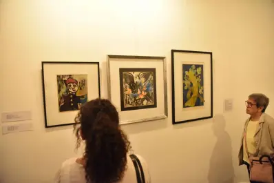 Muestra: 10 artistas nos hablan “Desde la otra orilla”