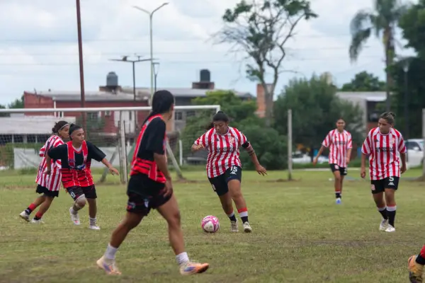 “Siempre me gustó el fútbol”: es mediocampista y se inició en el deporte por un ex futbolista de San Martín
