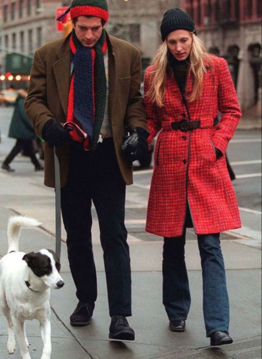 La pareja de los 90 que hoy vuelve a inspirar la moda: Carolyn Bessette y JFK Jr.