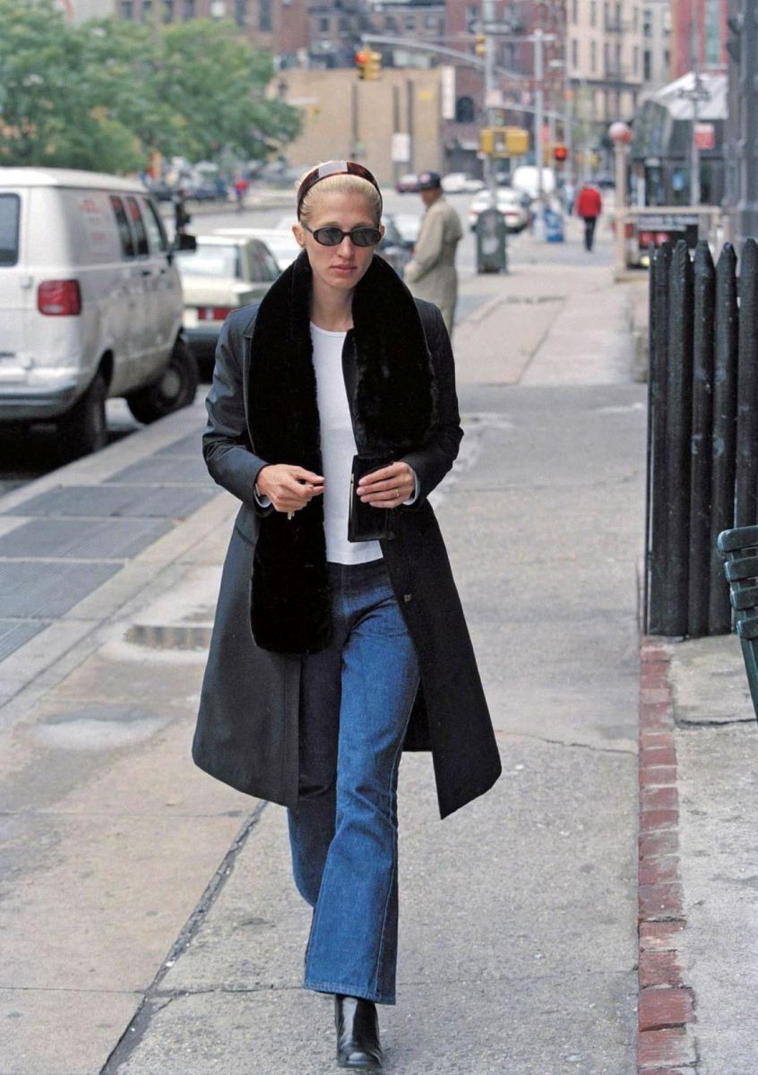 La pareja de los 90 que hoy vuelve a inspirar la moda: Carolyn Bessette y JFK Jr.