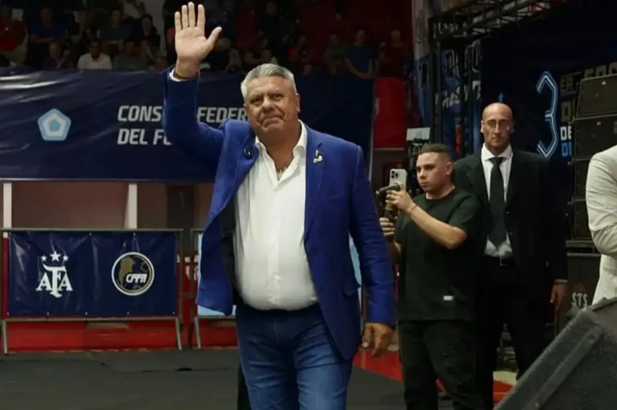 SIGUEN LOS PROBLEMAS. Tapia parece estar entre la espada y la pared. La Justicia decidió ir a fondo..