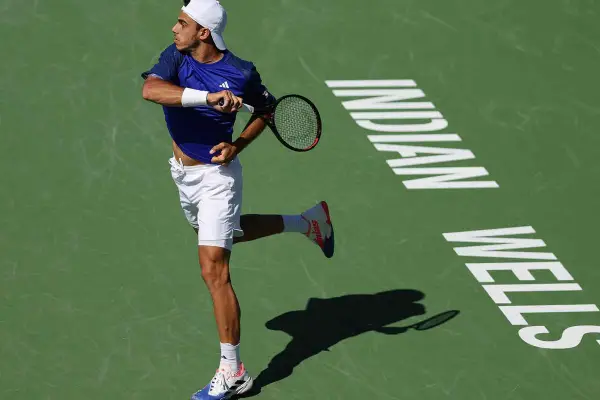 Frente a duros rivales, Cerúndolo y Báez buscan los octavos de final del Masters de Indian Wells