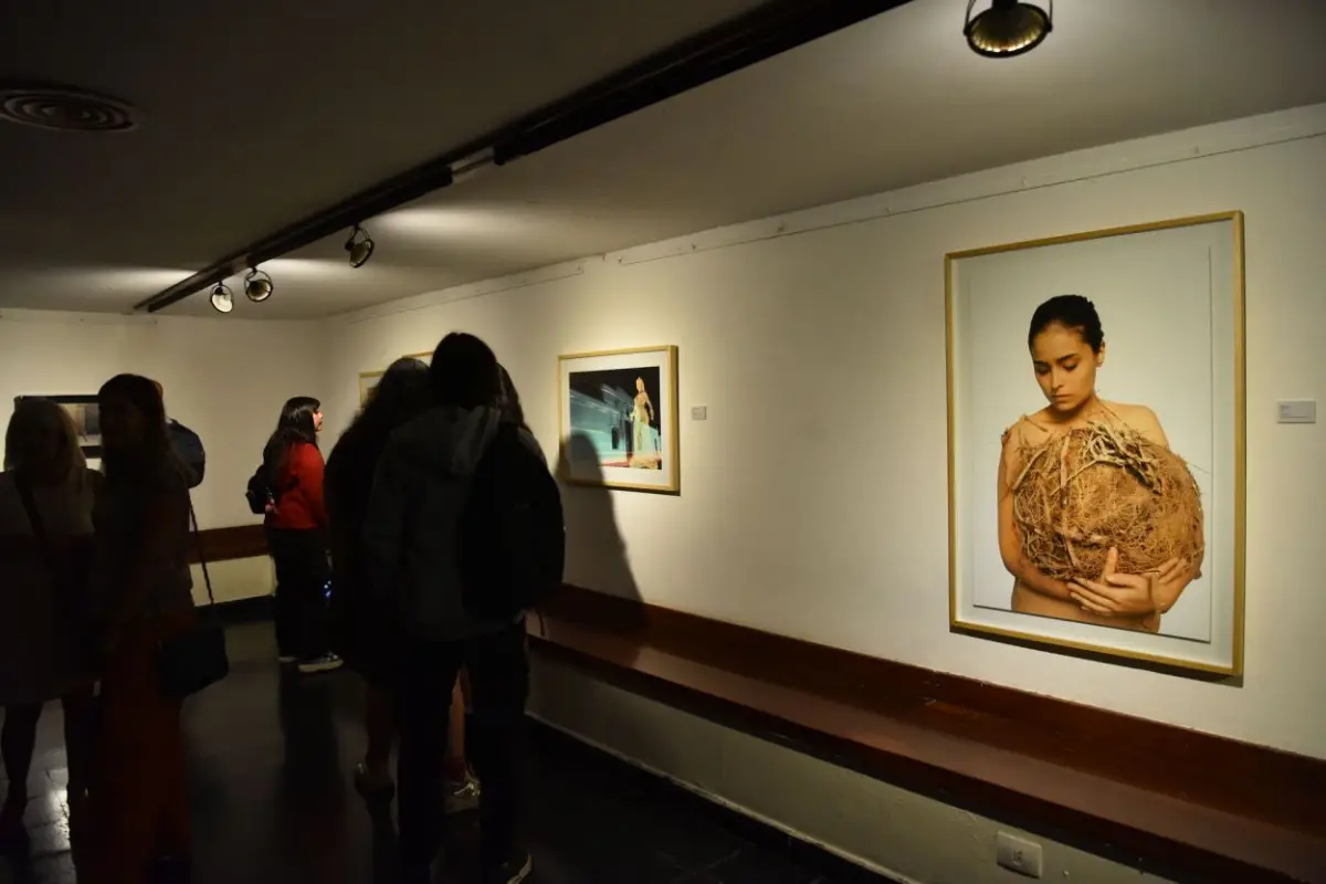 IMPRONTA TUCUMANA. Las imágenes dialogan en el Centro Cultural.
