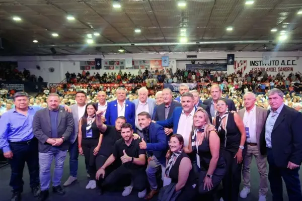 Más torneos y más equipos en un fútbol argentino en tensión