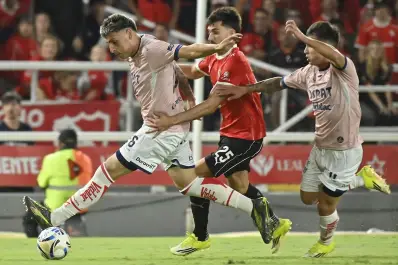 Independiente rescató un empate agónico ante Unión: fue 4 a 4 con un gol en la última jugada