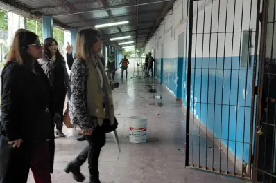Más de 500 personas son asistidas en 23 escuelas de Tucumán tras las intensas lluvias