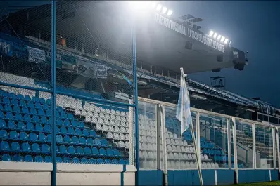 EN VIVO: Julio Falcioni debuta como DT de Atlético Tucumán ante Aldosivi en el José Fierro