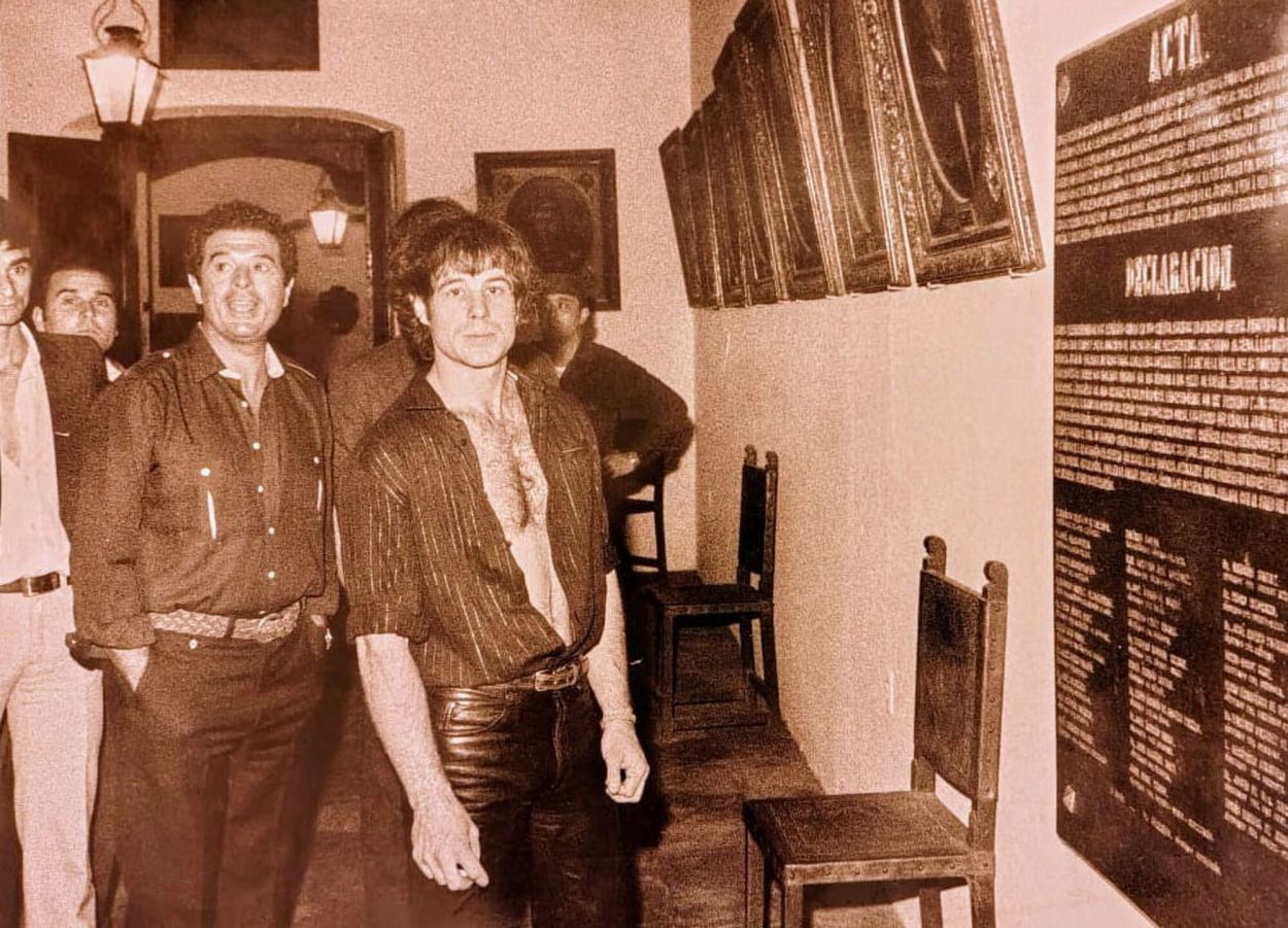 Recuerdos fotográficos: 1980. El actor de “Expreso de medianoche” visita Tucumán