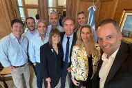 Karina Milei respaldó a Manuel Adorni tras la confirmación del viaje de la esposa a Nueva York