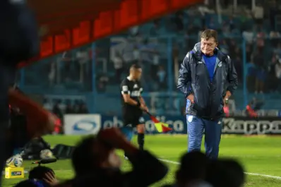 Qué buscó Falcioni en su debut: el intento de reconstruir a Atlético desde el orden