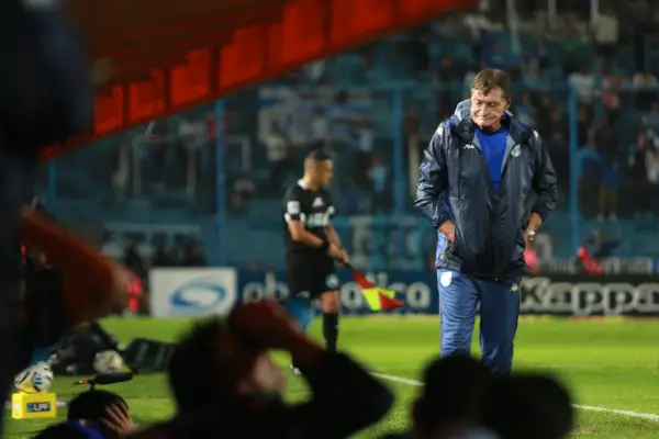 Qué buscó Falcioni en su debut: el intento de reconstruir a Atlético desde el orden