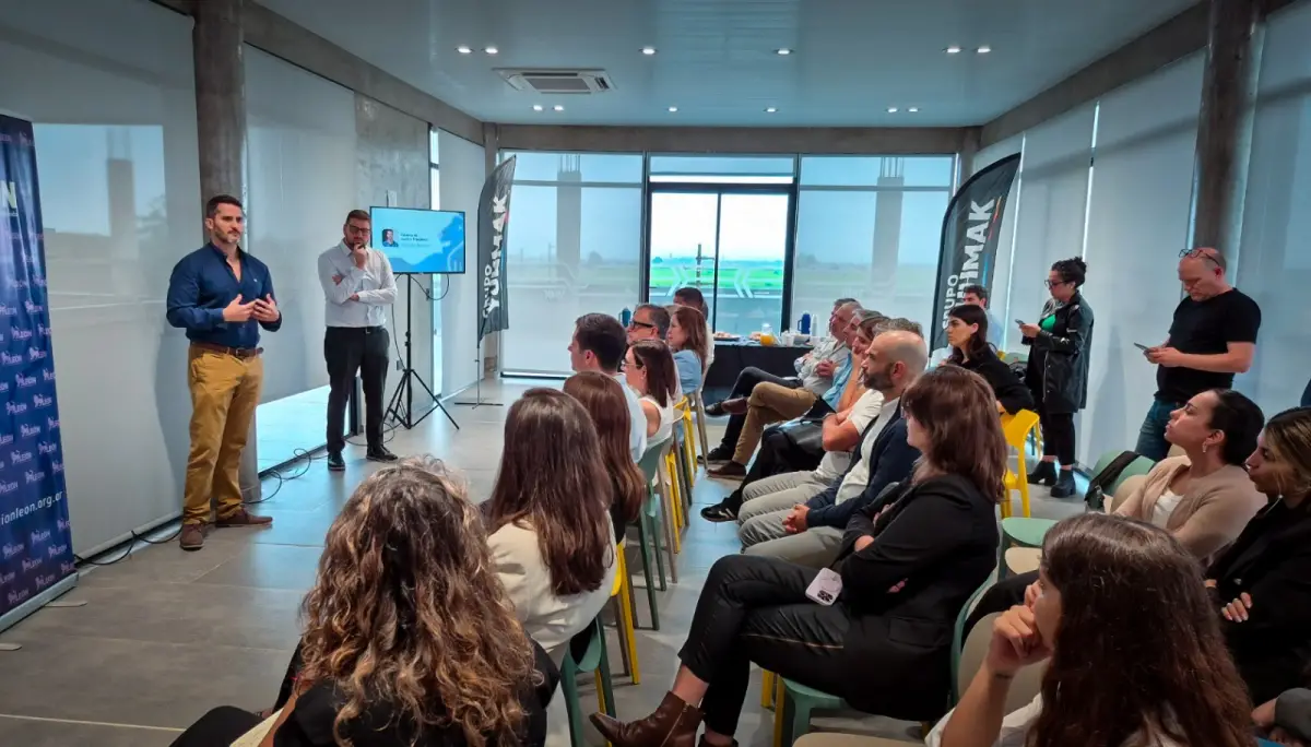 Presentación de la Fundación León. 