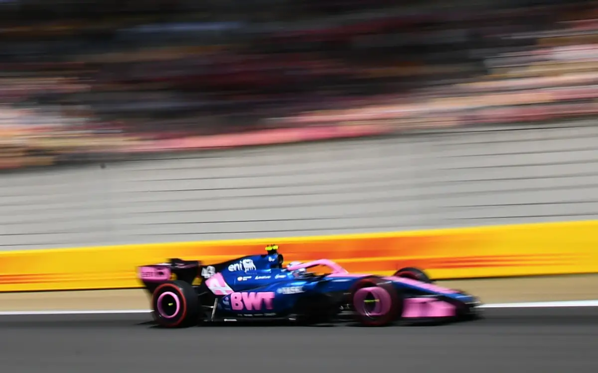 GP SHANGHAI. El piloto argentino no logró quedar entre los 10 primeros de las qualy e iniciará la carrera desde la 16° posición.