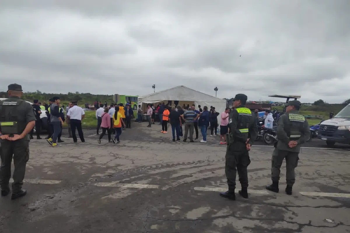 Gendarmes, en la ruta. AFE