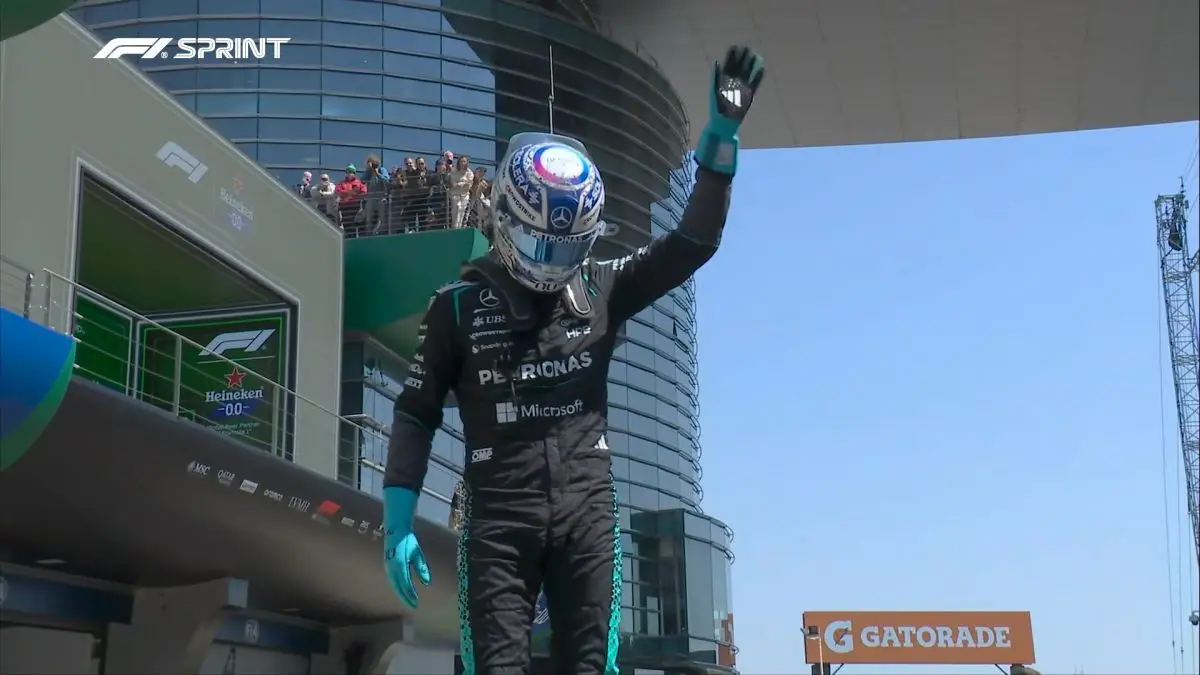 Russell ganó la Sprint en China