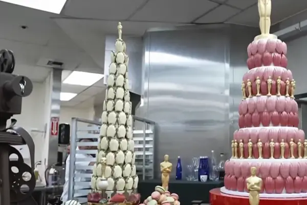 Helado de queso parmesano, empanadas de pato y caviar: este será el exótico menú de los Oscar 2026