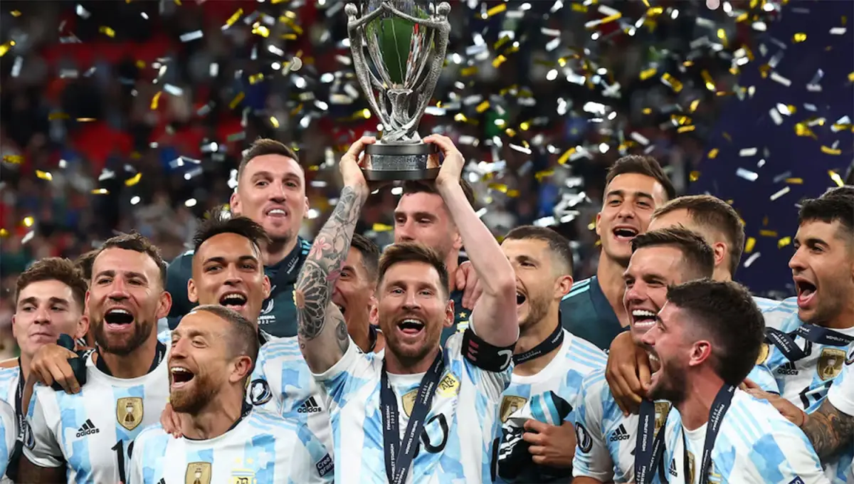 SIN SEDE. La guerra de Medio Oriente dejó la definición de la Finalissima sin un lugar dónde disputarla.