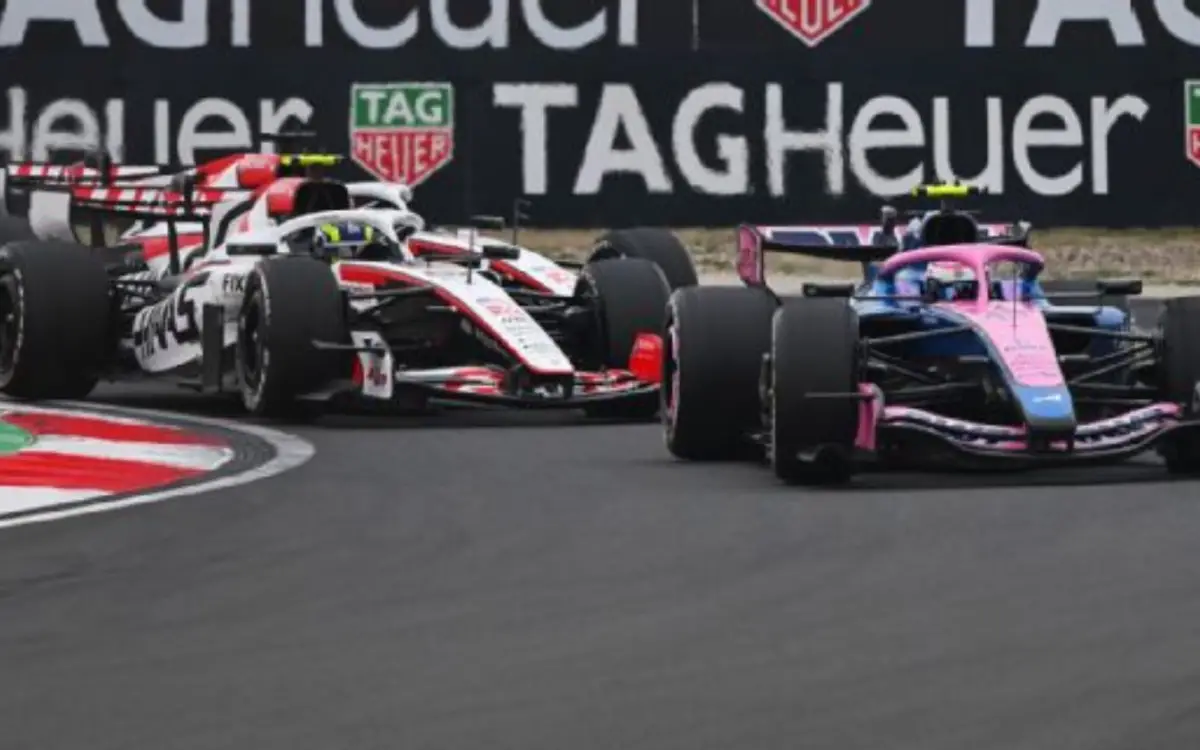 AUTOCRÍTICA. El piloto argentino, lejos de dormirse en los laureles, se mostró molesto ante lo ocurrido en el GP de Shanghái.