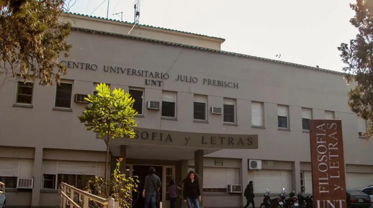 Comienza la segunda jornada del paro universitario convocado por Adiunt