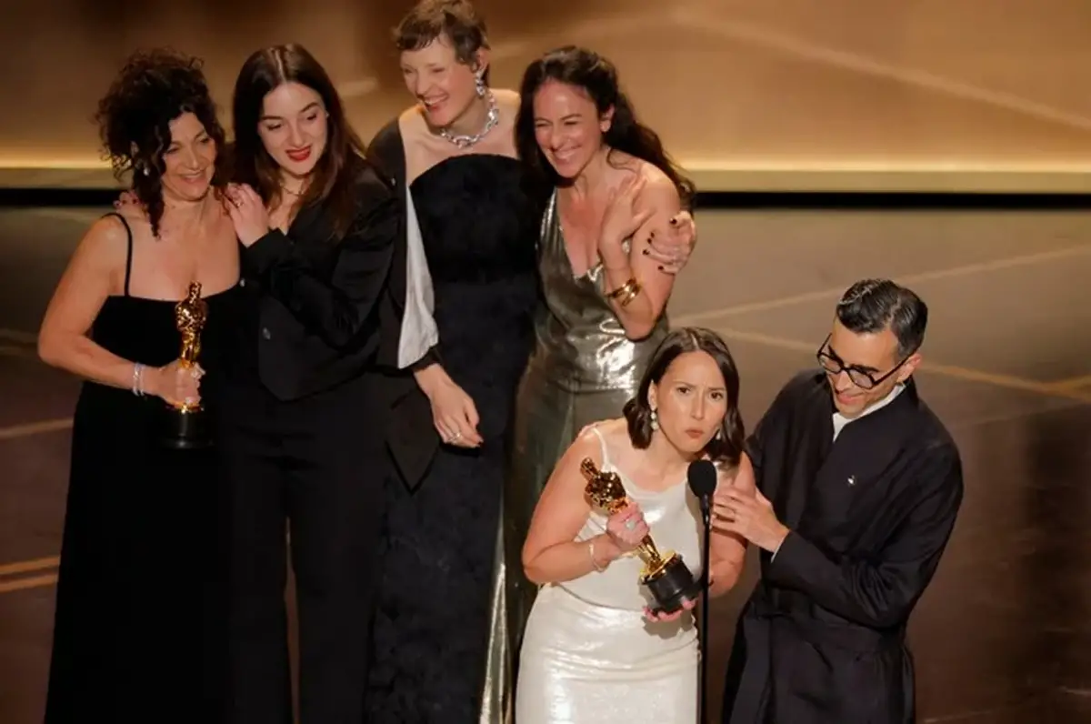 Una argentina subió al escenario de los Oscar: quién es y por qué película recibió el premio