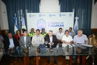 El gobernador respaldó el operativo en La Madrid y destacó que la inundación se resolvió en 48 horas