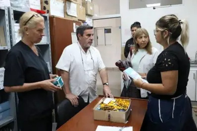 Después de la inundación: avanzan las tareas de limpieza y sanitización en La Madrid