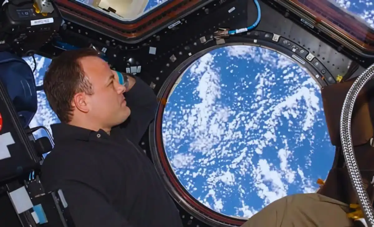 Un astronauta de la NASA afirma que descubrió una gran mentira después de 178 días en el espacio