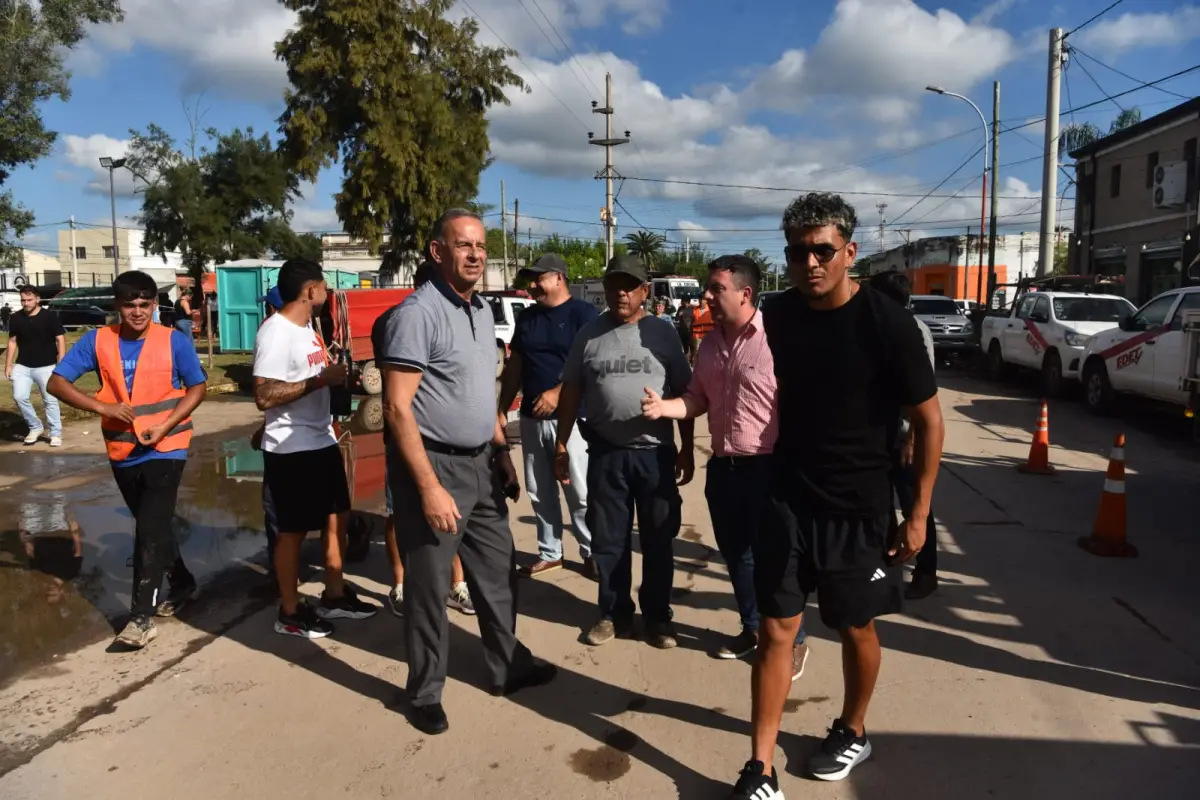 EMOCIONADO. Oscar Mirkin aseguró que lo movilizó ver la situación en la que vivían los vecinos de La Madrid.