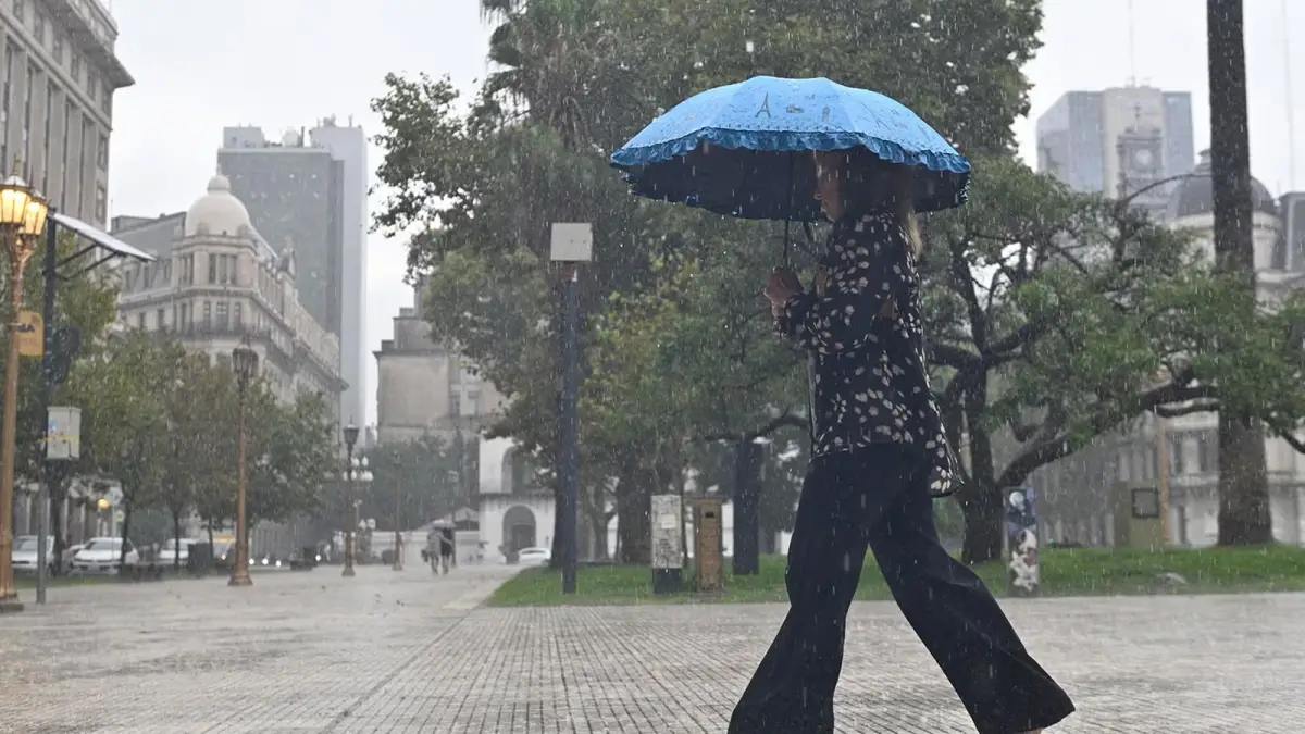 Hay alerta amarilla por tormentas en tres provincias