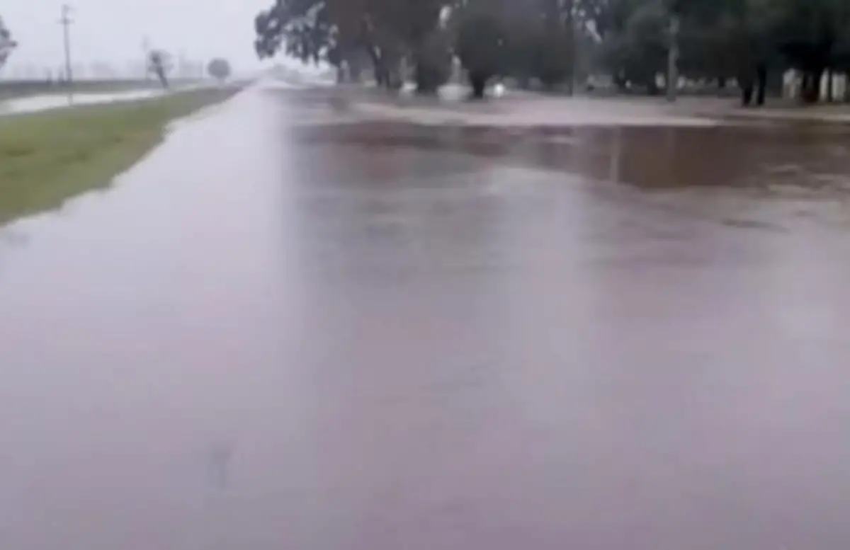 Vialidad intensifica las tareas en las rutas con presencia de agua: dónde se recomienda circular con precaución