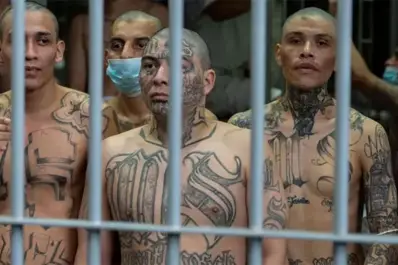 El Salvador endurece su guerra contra las pandillas