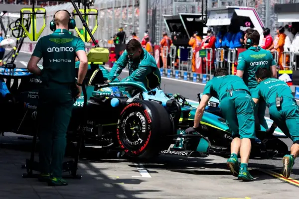 Preocupación en la F1: las fallas de Aston Martin pusieron en riesgo a Fernando Alonso en China