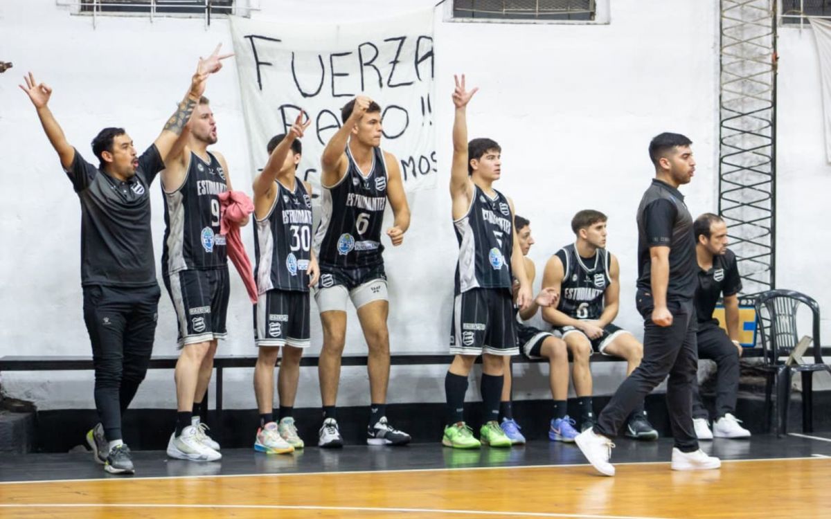 DESPERTÓ TARDE. El club tucumano no pudo ganar en su primer partido de su gira por el Litoral.