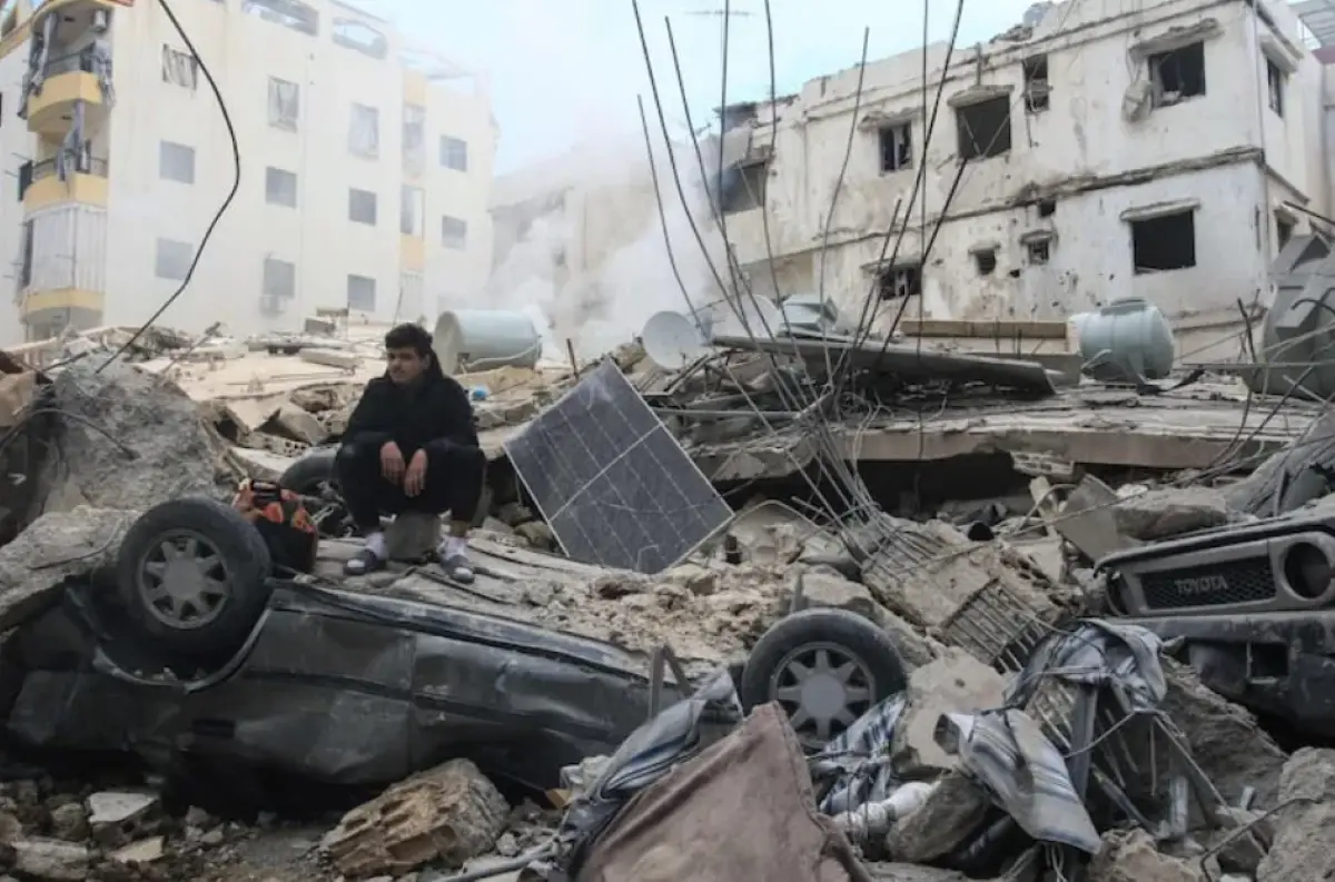 DESVASTADA. Zona urbana de Irán.