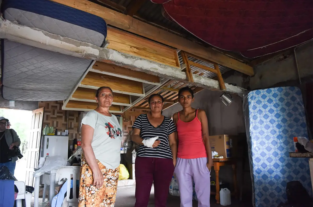 TENDERSE LA MANO. Marta recibe a Verónica y a sus seres queridos para ayudarse en este difícil momento.