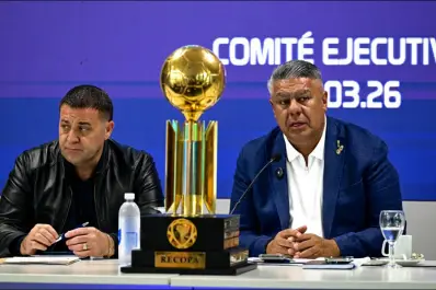 Exponen el mecanismo que utilizó la AFA para hacer ingresar dólares del exterior en pleno cepo