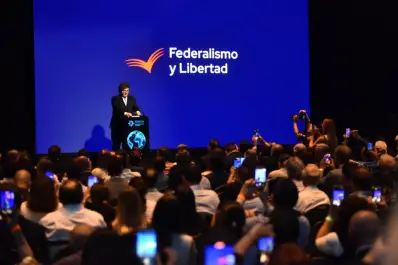 Javier Milei, en el Foro Económico del NOA: fuertes críticas al “parasitismo” y promesas económicas