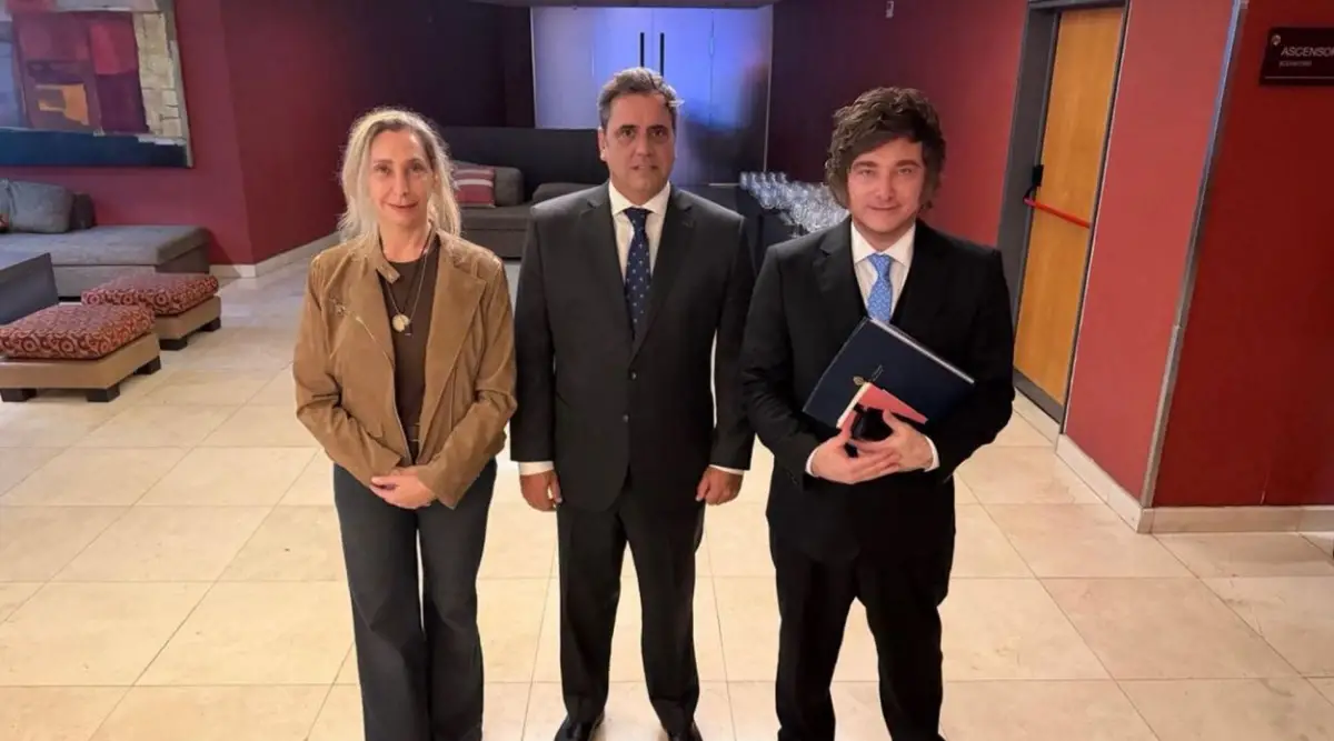 ¿UNGIDO?. Los Milei respaldaron el trabajo de Catalán en LLA Tucumán.