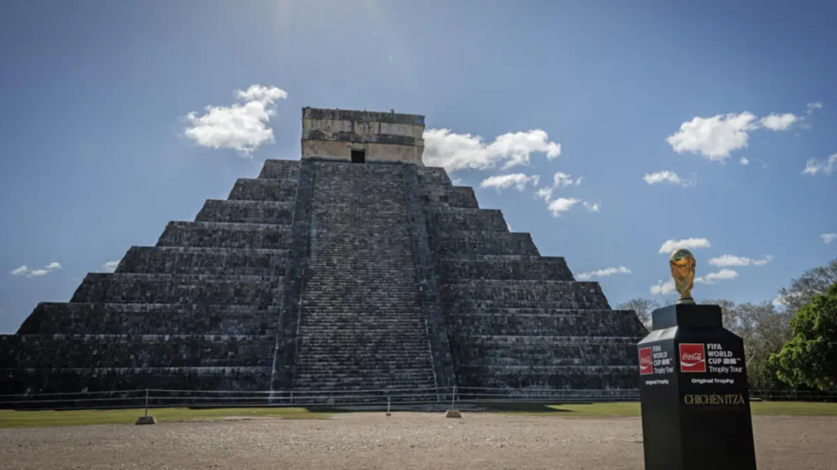 Mundial 2026: el trofeo de la FIFA en Chichén Itzá, entre historia maya y fútbol global